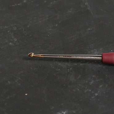 Tulip No:4 1,60 mm 14 cm Kahverengi Silikon Yumuşak Saplı Dantel Tığ - T-9GE