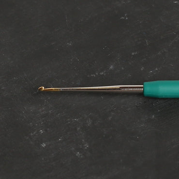 Tulip No.9 1,15 mm Yeşil Yumuşak Saplı Dantel Tığ - T9GE