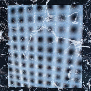 Yabalı 40x36 cm Plastik Kanvas