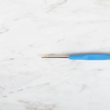 Yabalı Altın Uçlu Elastik Saplı Mavi Dantel Tığ No. 2 1.75mm