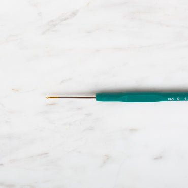 Yabalı Altın Uçlu Elastik Saplı Yeşil Dantel Tığ No. 9 1.15mm