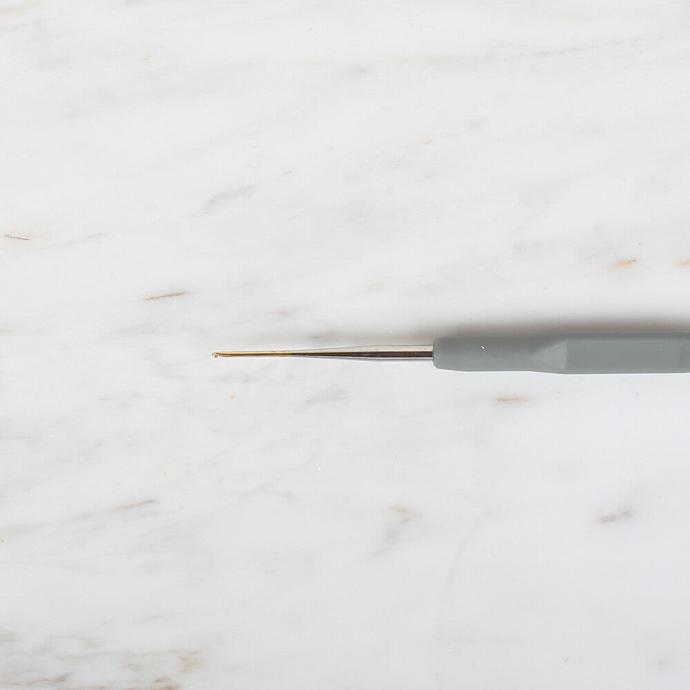 Yabalı Altın Uçlu Elastik Saplı Gri Dantel Tığ No. 20 0.60mm