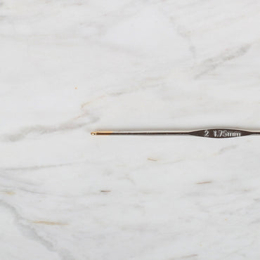 Yabalı Altın Uçlu Metal Saplı Dantel Tığ NO:2 1.75mm