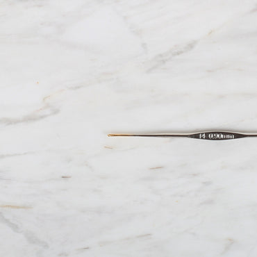Yabalı Altın Uçlu Metal Saplı Dantel Tığ NO:14 0.90mm