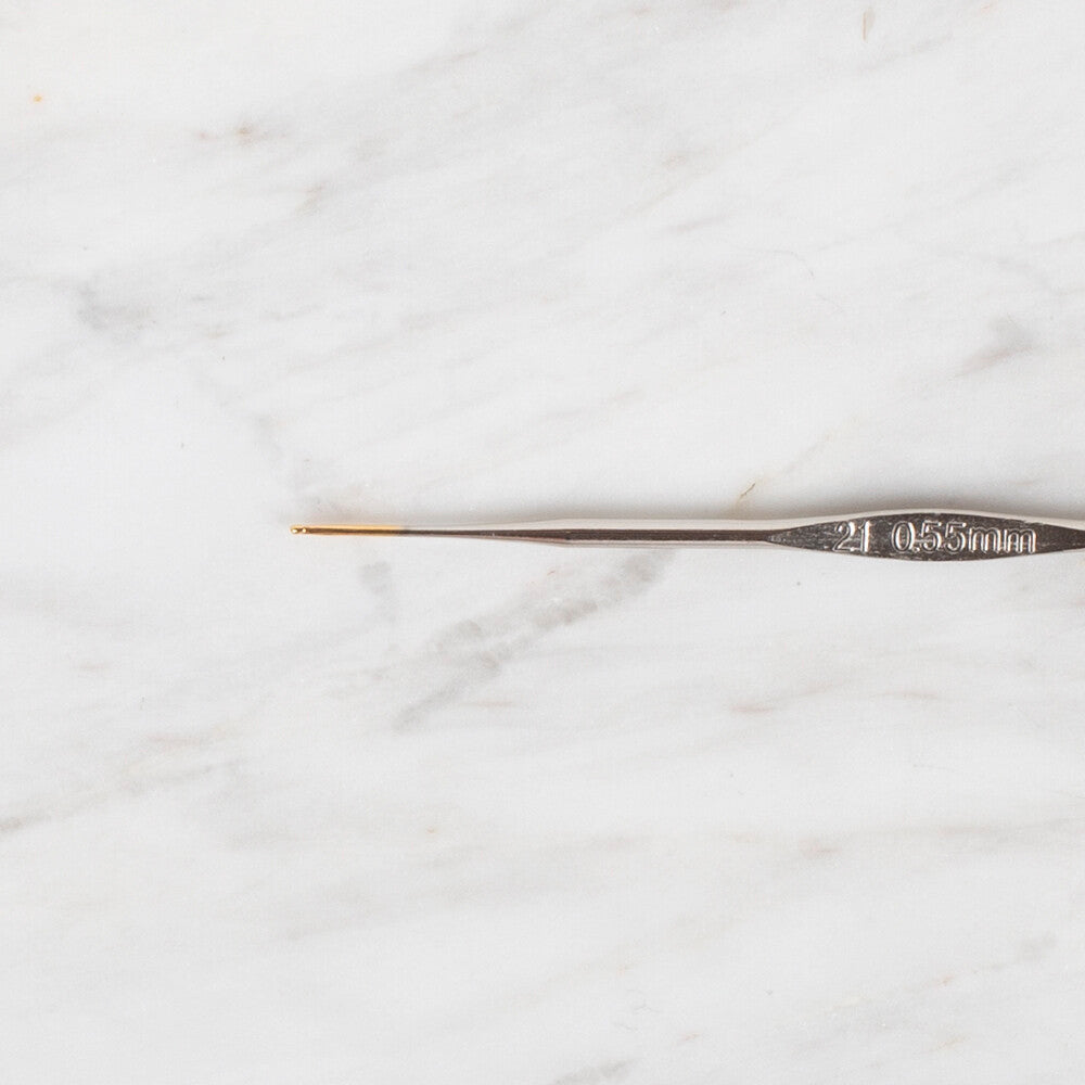 Yabalı Altın Uçlu Metal Saplı Dantel Tığ NO:21 0.55mm