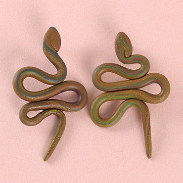 Clotho El Yapımı Yılan Yeşil Küpe