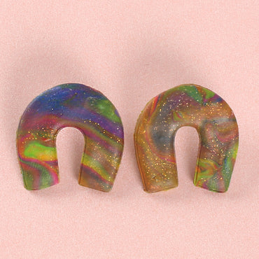 Clotho El Yapımı Gökkuşağı Ebruli Simli Küpe