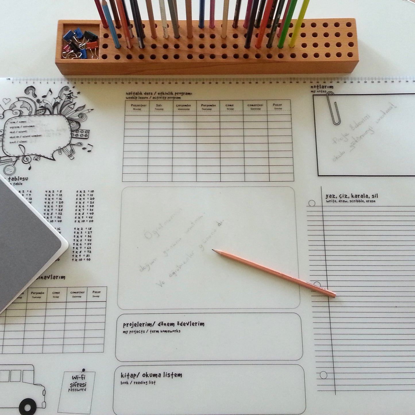 Akademi Çocuk Funny Mat - Çalışma Masam