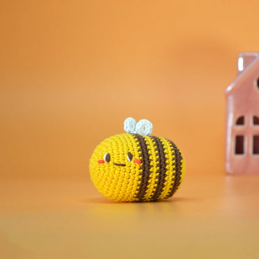 Hello Adorable Amigurumi Kiti - Bıllıe The Bee - KC978