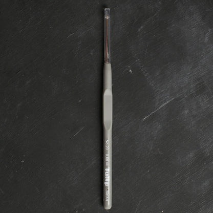 Tulip No:20 0,60 mm Gri Silikon Yumuşak Saplı Dantel Tığ - T-9GE