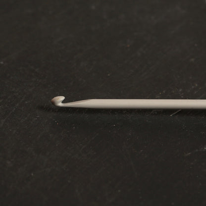 Pony 2.5 mm 14 cm Kırmızı Alüminyum Plastik Saplı Yün Tığ - 46602