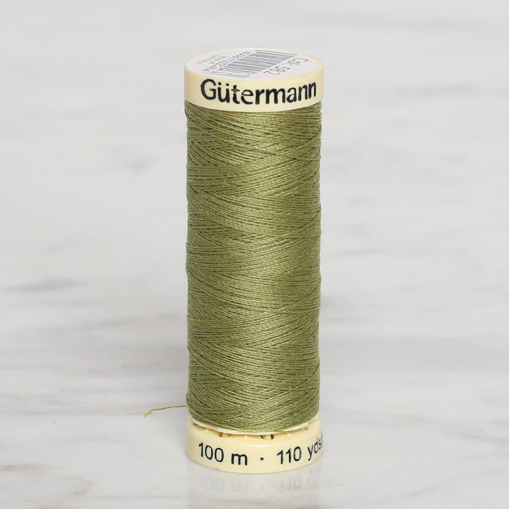 Gütermann YEŞİL 100 METRE DİKİŞ İPLİĞİ - 582