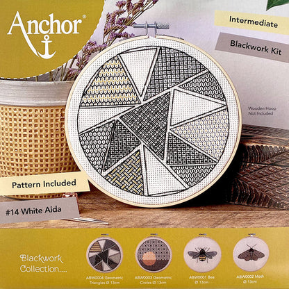 Anchor Blackwork ­Geometric Triangles İşleme Kiti - ABW0004