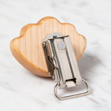 Hobi Baby Deniz Kabuğu Figürlü Organik Ahşap Emzik Klipsi - FK11