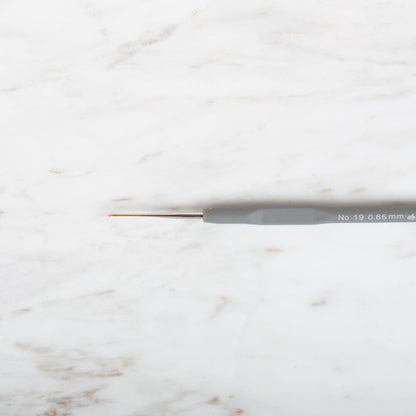 Yabalı Altın Uçlu Elastik Saplı Gri Dantel Tığ  No. 19  0.65mm