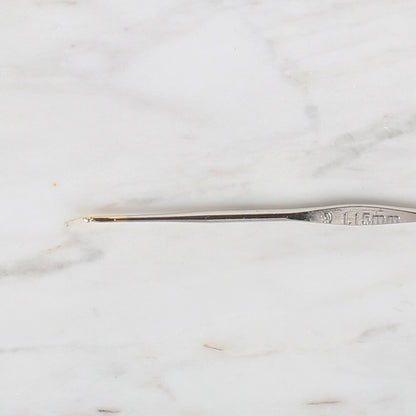 Yabalı Altın Uçlu Metal Saplı Dantel Tığ NO:9 1.15mm