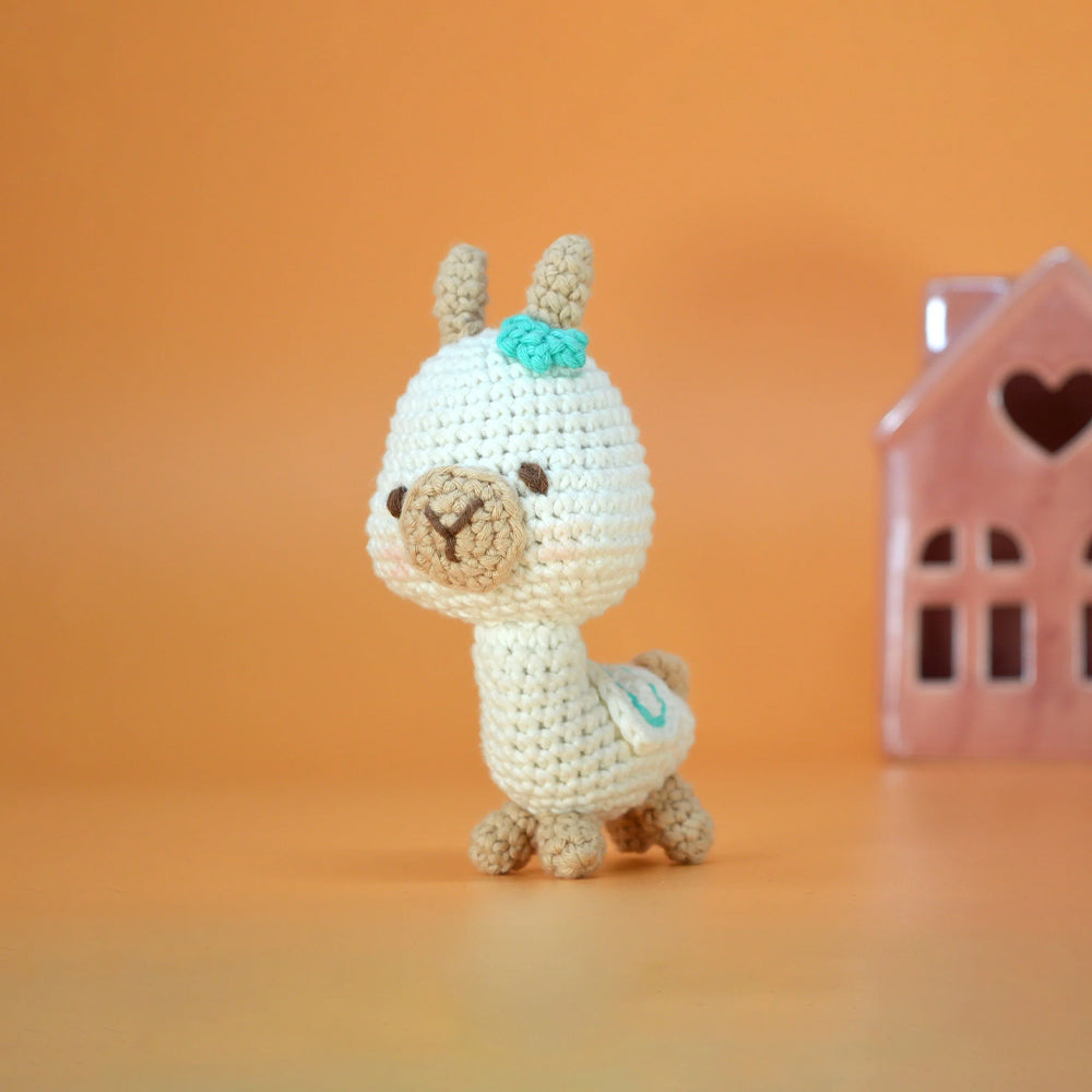 Hello Adorable Amigurumi Kiti - Lucy The Ilama - KC972