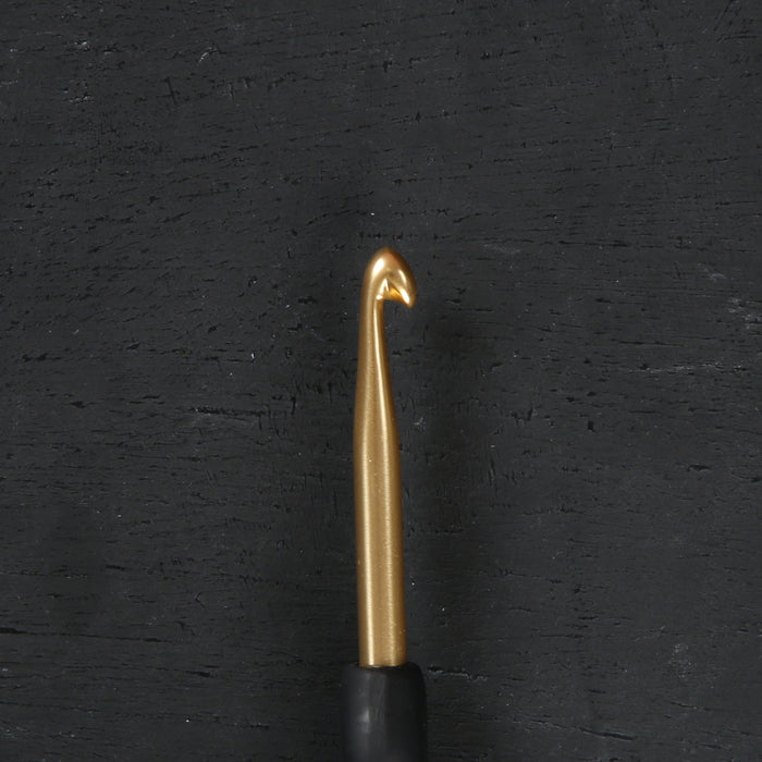 Knitpro Aluminum Gold 4.5mm Siyah Yumuşak Saplı Yün Tığ - 30806