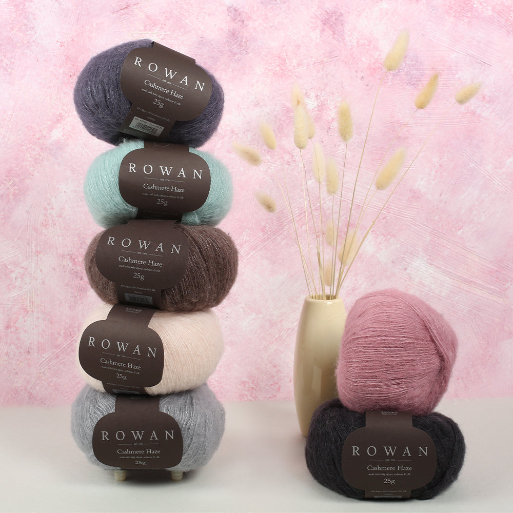 Rowan Cashmere Haze 25gr Siyah El Örgü İpi - 707